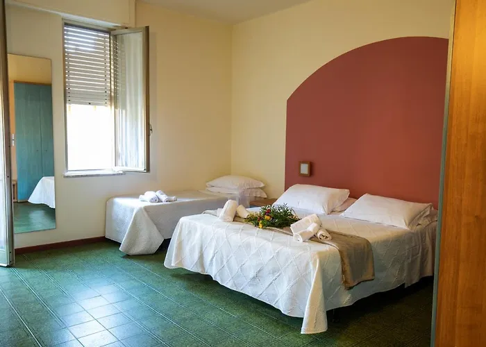 Xxv Aprile Casa Per Ferie * אלבניה