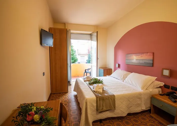 Отель Xxv Aprile Casa Per Ferie *