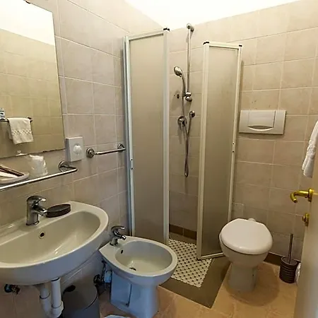 فندق Xxv Aprile Casa Per Ferie *